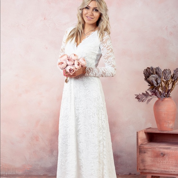 ❗️NEW❗️Ivory Soft Lace Long Wedding Dress - Picture 5 of 9